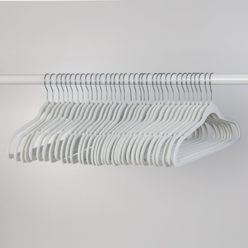 Cintre standard Wayfair Basics® Petrone, Blanc, 35