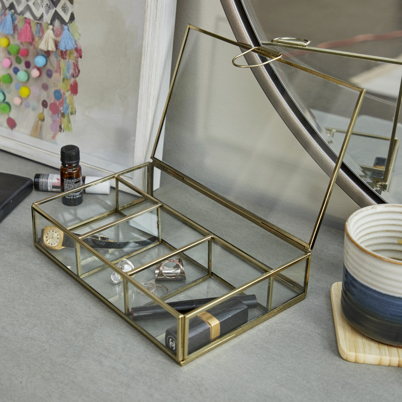 Boîte à bijoux en verre, Or