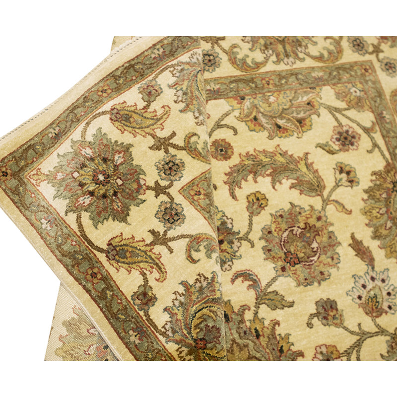 Tapis ivoire noué à la main de haute qualité