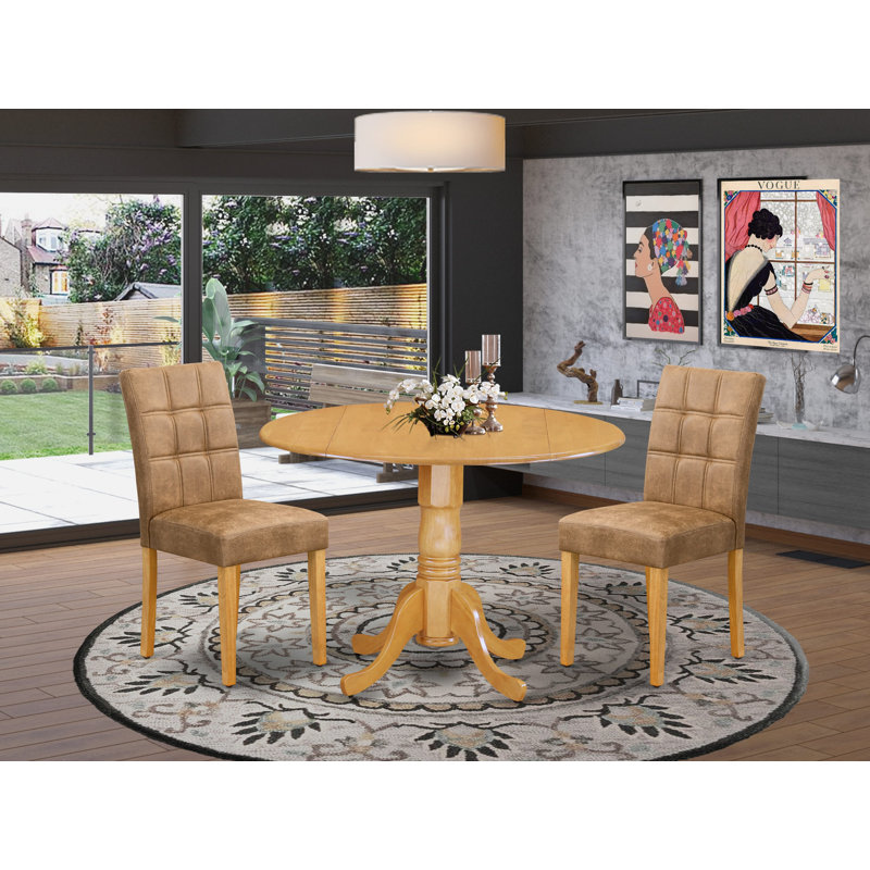 L'ensemble de table de salle à manger 3 pièces comprend une table en bois et 2 chaises en tissu texturé brun Mid-Century, en chêne
