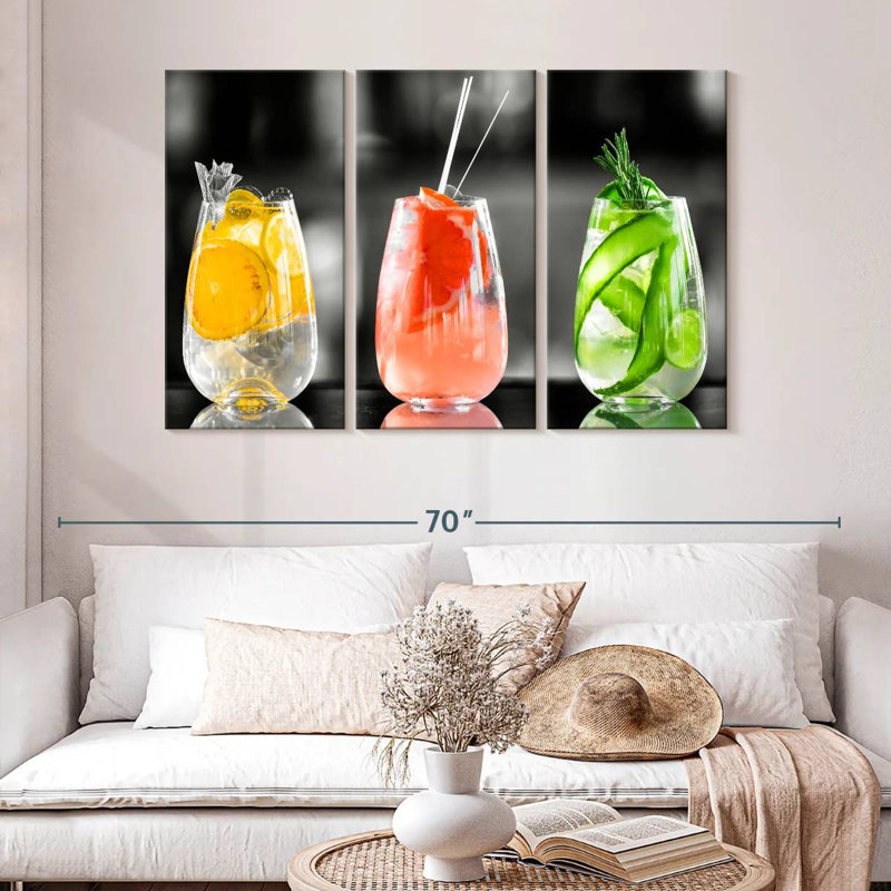 Yarlin fruité gin cocktails, H 32 po x l 50 po
