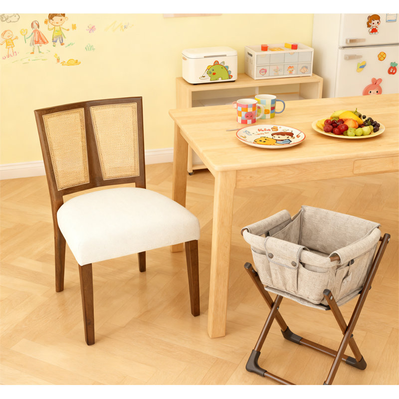 Chaise en rotin sans accoudoirs, Noyer