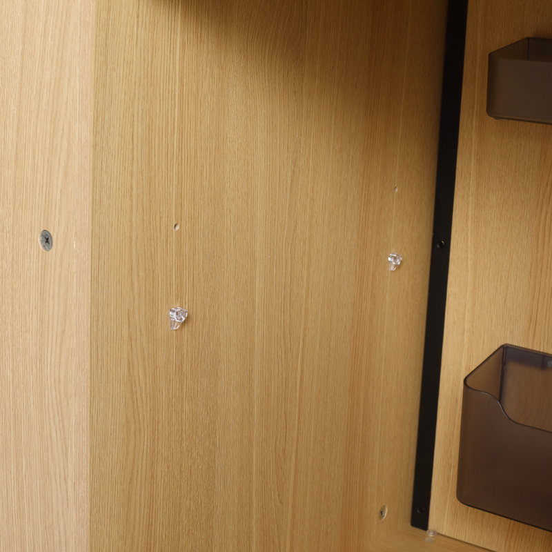 Meuble-lavabo autoportant 48 po en chêne avec lavabo double en résine, portes à fermeture en douceur, tablettes de rangement ouvertes et quincaillerie en aluminium
