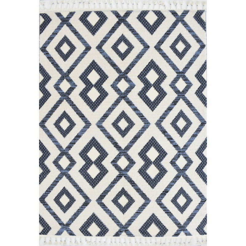Tapis géométrique blanc / bleu en polyester tissé à la machine Kerasoula, Rectangle 2 pi 6 po x 4 pi