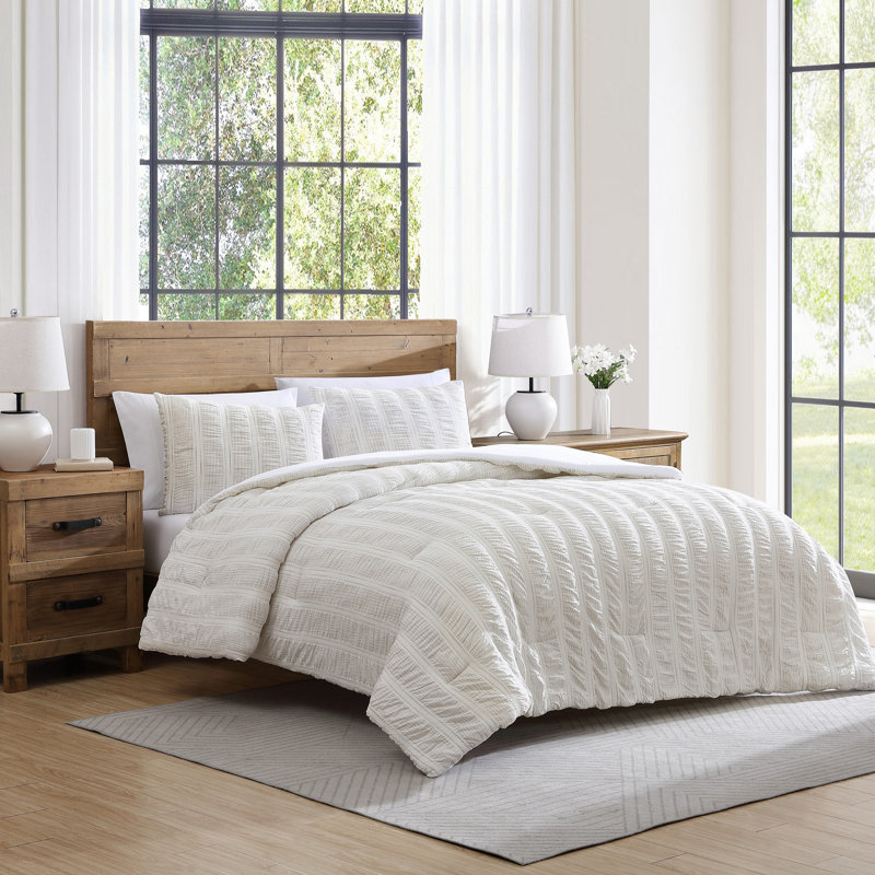 Full White Cotton Seersucker Comforter Set with Pillow Shams