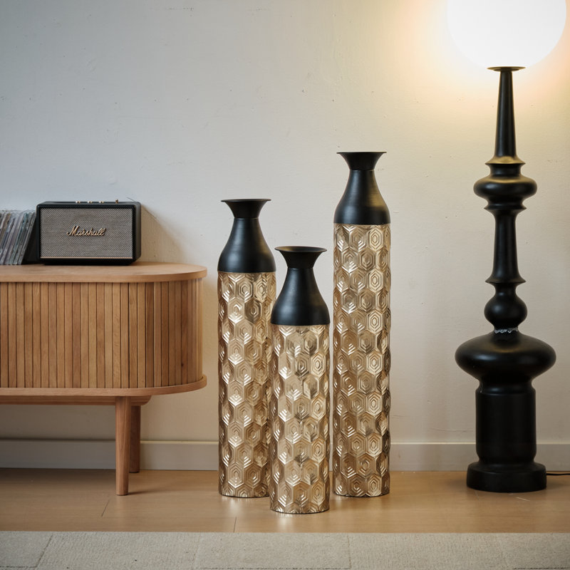 Ensemble de 3 vases de plancher en métal
