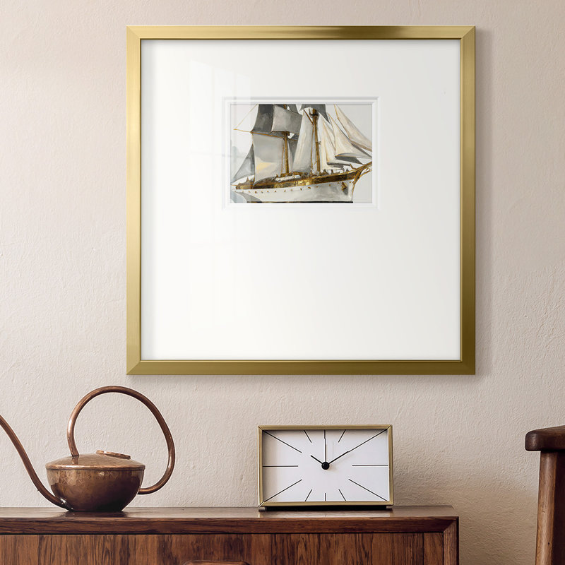 Voiles blanches et dorées, H 17 po x l 17 po x P 1,25 po
