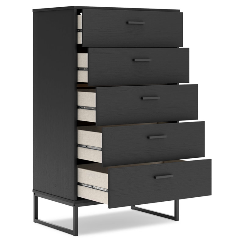 Bosnjak 29.88'' W 5 - Drawer Dresser, Black