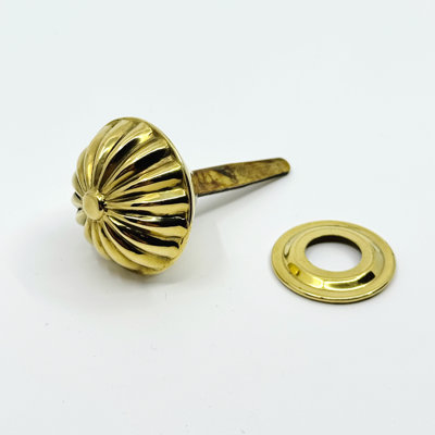 Spool 1.37 in. Knob