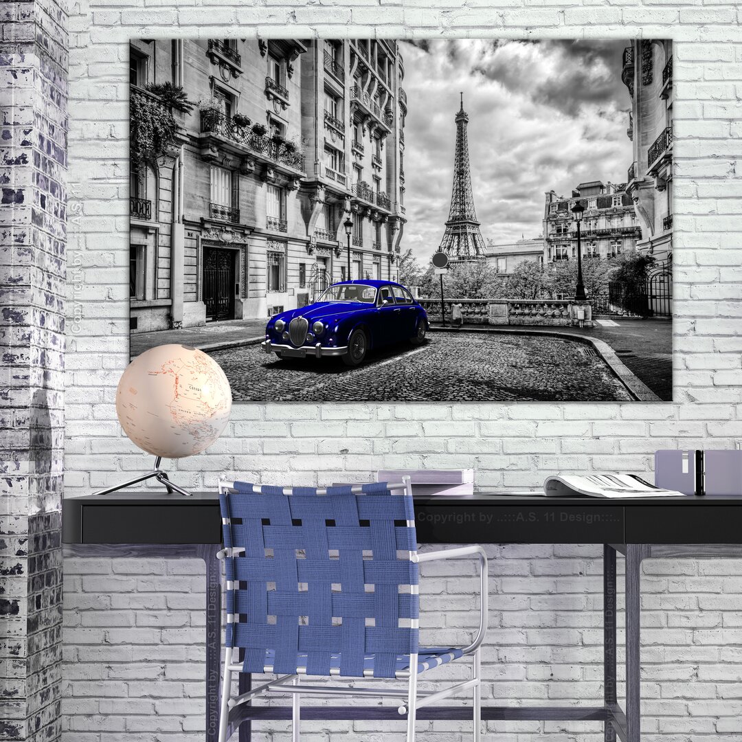 Leinwandbild Car in Paris in Blau