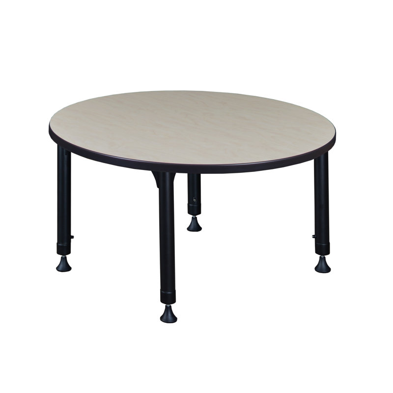 Table ronde Kee, Érable
