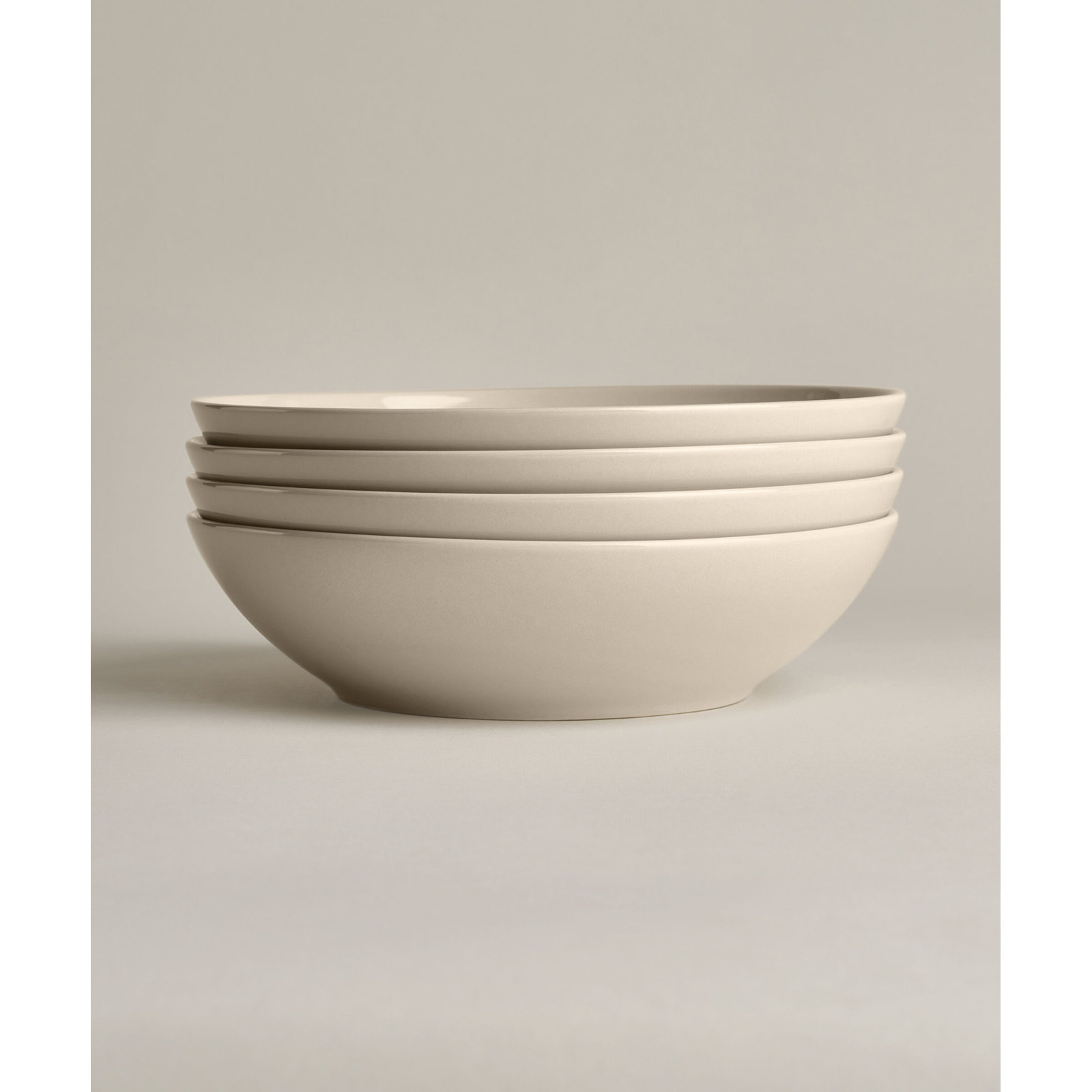 Year & Day Glossy Big Bowls, Beiege