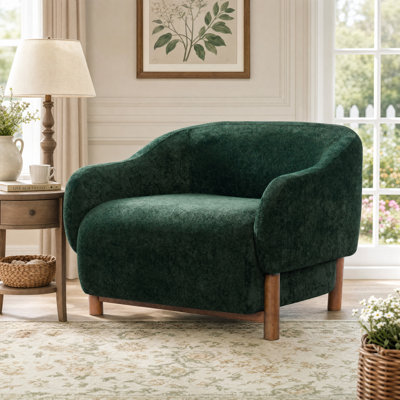Fauteuil d'appoint Bronte en chenille de style moderne du milieu du siècle, avec accoudoirs encastrés, dossier fixe et pieds en bois d'hévéa et de noyer.