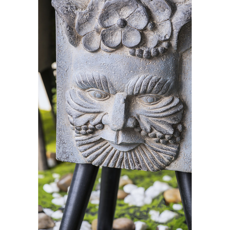 Indoor / Outdoor Statue Planter