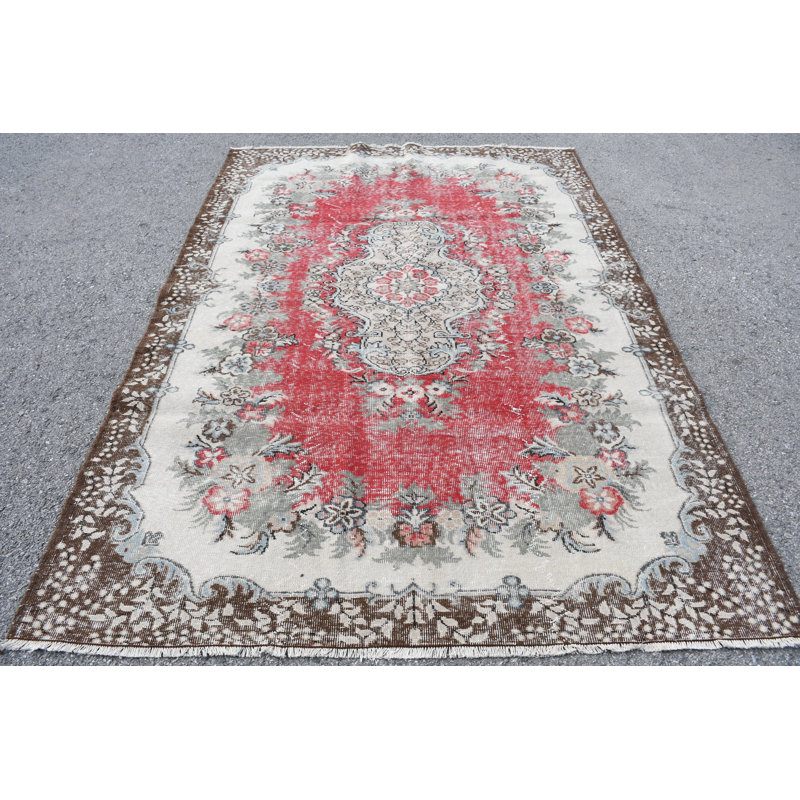 Grand tapis turc rétro à motif floral pour décor de salon bohémien dans des tons rouges et bruns