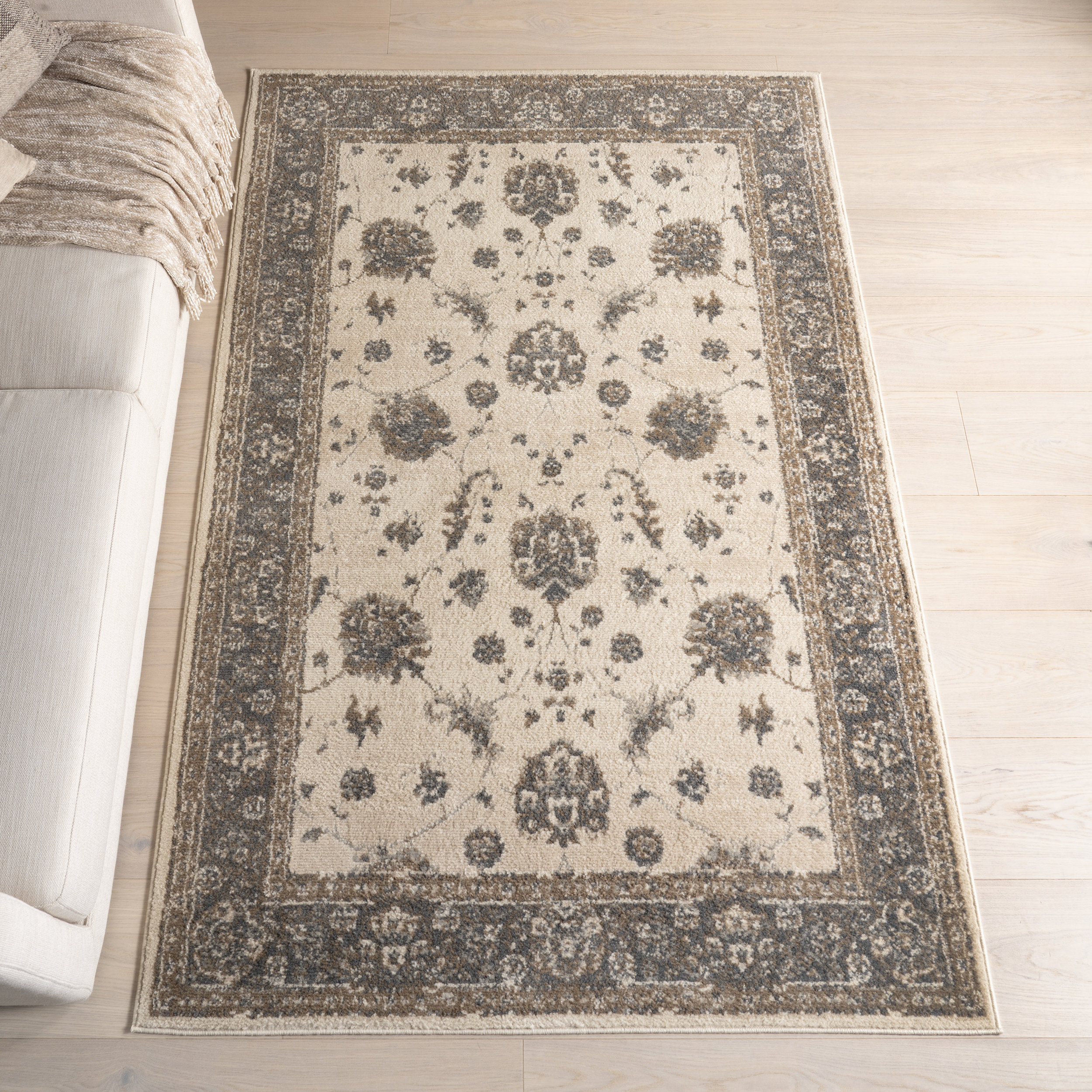Astoria Grand Tyrel Traditional Medallion Area Rug | Wayfair