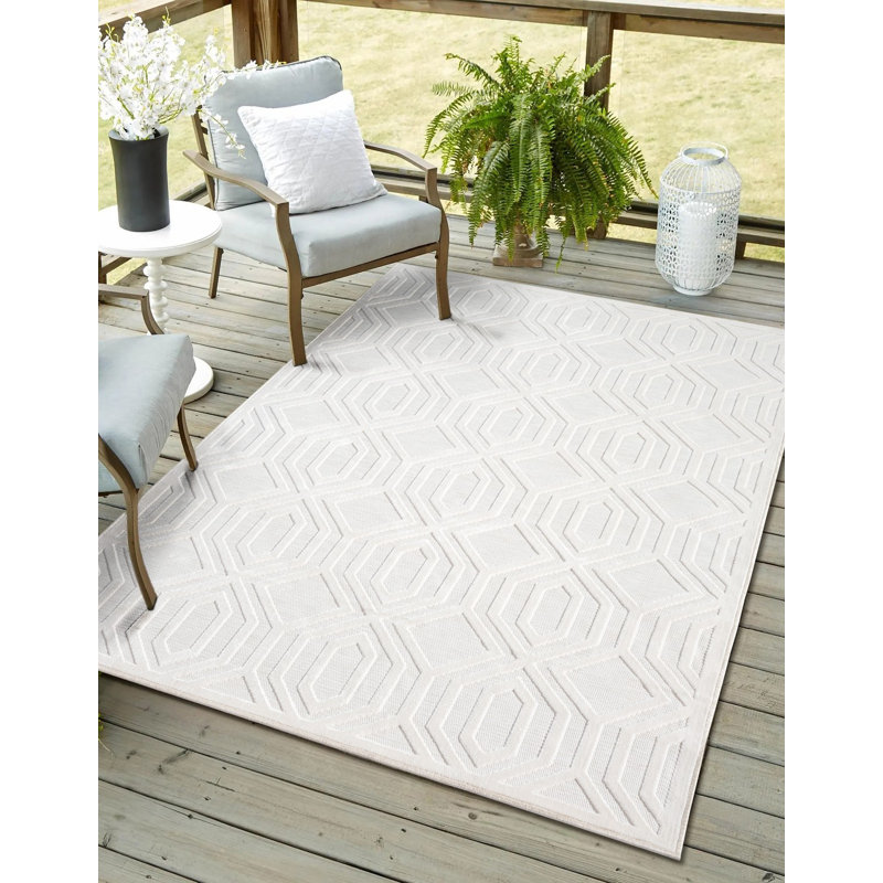 Braedon Geometric Indoor / Outdoor Area Rug, Rectangle 100 x 160cm