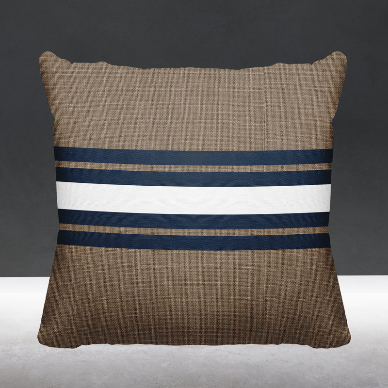Coussin intérieur / extérieur Beau Cottage, L 15 po x H 15 po, Brun / bleu marine