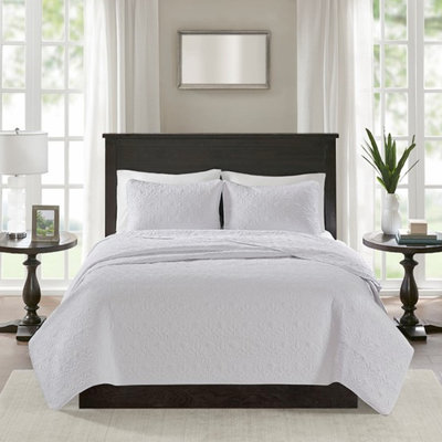 King/ King White Reversible Quilt - Cozy All Bedding, Pre-Washed Cotton Padding, Decorative With 2 Shams For In Versatile Filler, Attractive Quilting And