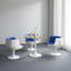Ensemble de réception une table et trois chaises