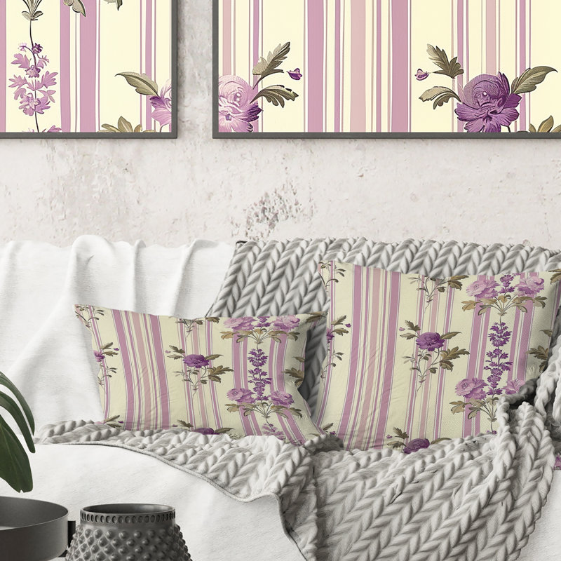 Lavande à rayures fines - Coussin décoratif transitionnel, H 18 po x l 18 po