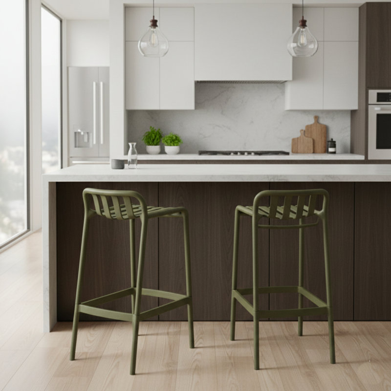 Outdoor 77cm Bar Stool, Green