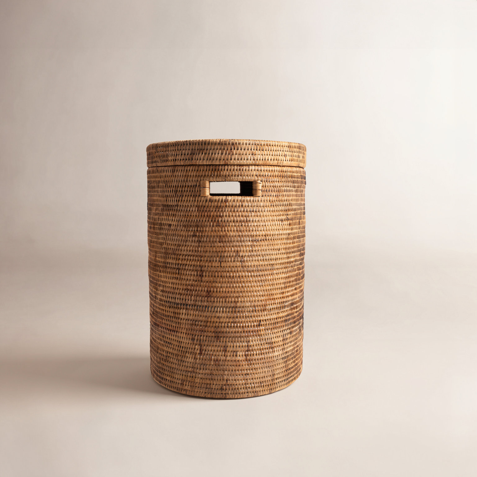 Wicker Laundry Hamper, Honey Brown