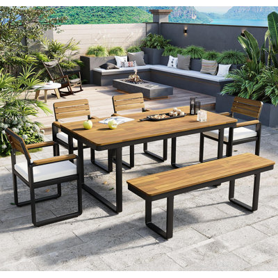 Ensemble de salle à manger 6 pièces pour l'extérieur, bois d'acacia, 1 table avec 4 chaises et 1 banc pour 6 à 7 personnes, coussins confortables sur les chaises, pieds réglables, pour patio, jardin, salle à manger, coussin beige