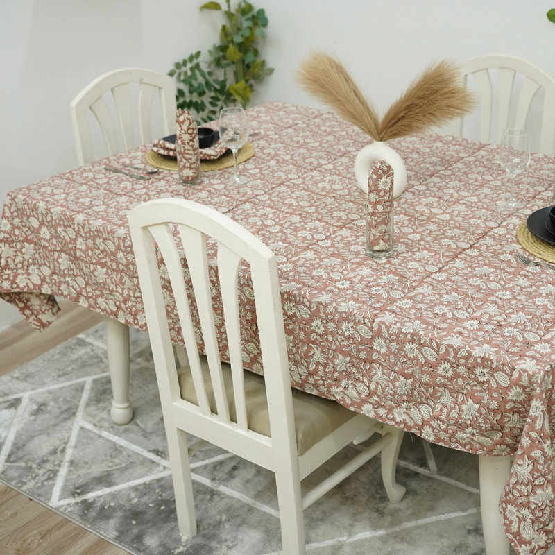 Nappe pour salle à manger Red Barrel Studio®, Rectangle 108 po