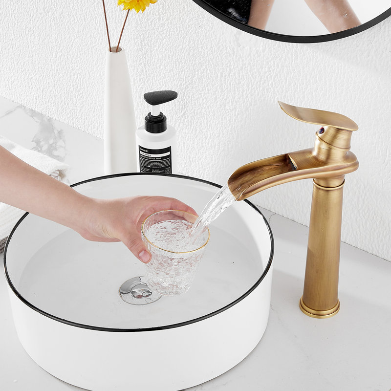 Single-handle Bathroom Faucet with Drain Assembly, Antique Brass