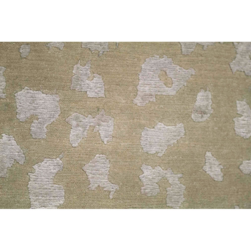 Hand-Knotted High-Quality Beige Area Rug