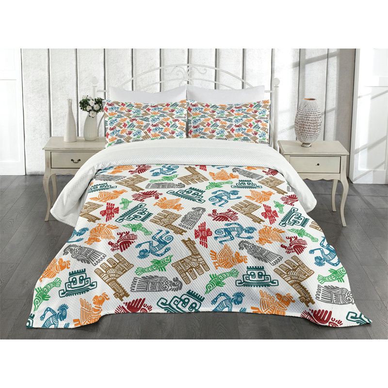 White Quilted Queen Bedspread Set with Pillow Shams