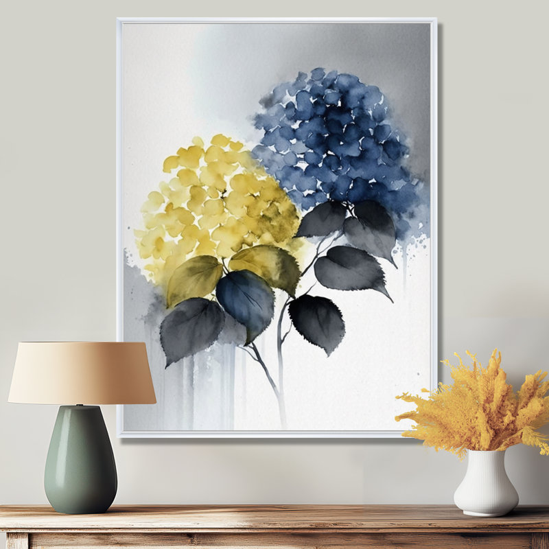 «Yellow Hydrangea Blooms - Hydrangea», reproduction sur toile encadrée, H 20 po x l 12 po, Cadre flottant blanc