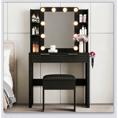 Bureau de maquillage avec 10 ampoules DEL réglables, coiffeuse cannelée, station de charge et solutions de rangement