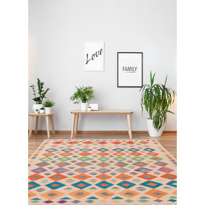 Tapis géométrique rectangulaire en laine beige / bleu / mauve à motif géométrique fait à la main 5 pi 8 po x 8 pi Alyka