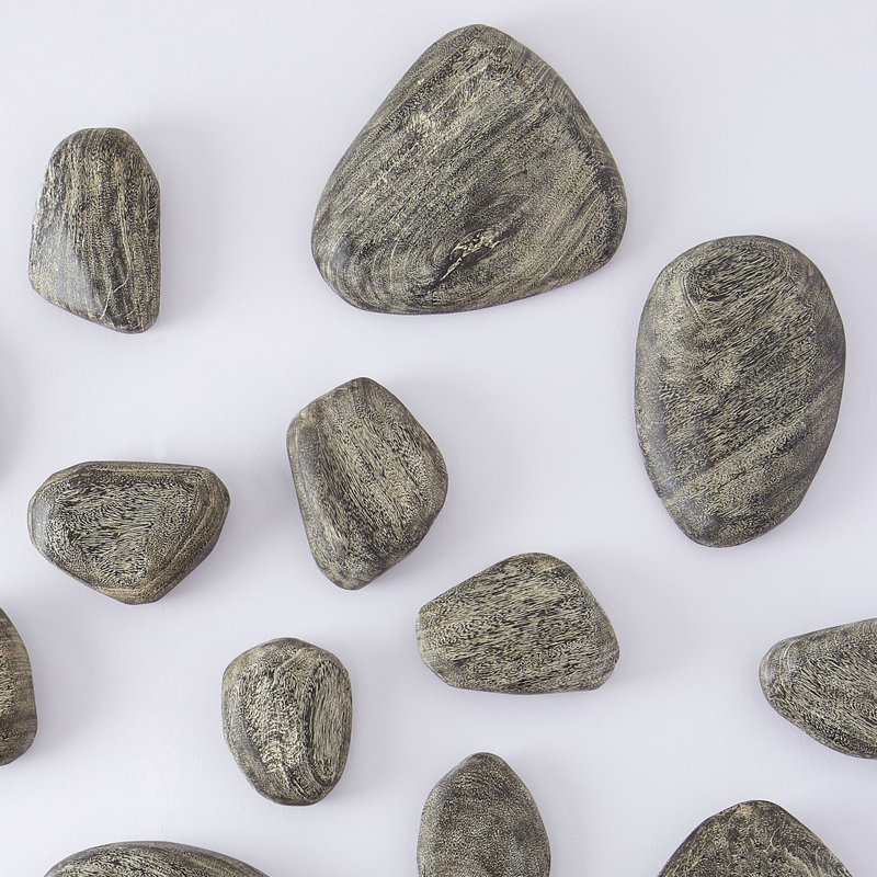 River Stone Wall Décor
