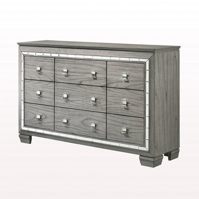 Commode moderne à finition chêne gris clair
