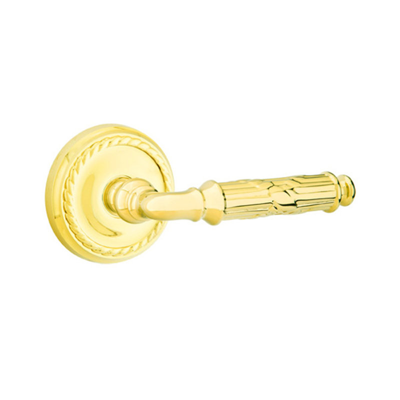 Poignée de porte avec rosette Ribbon and Reed Passage (Hall & Closet), Laiton brillant, Droite