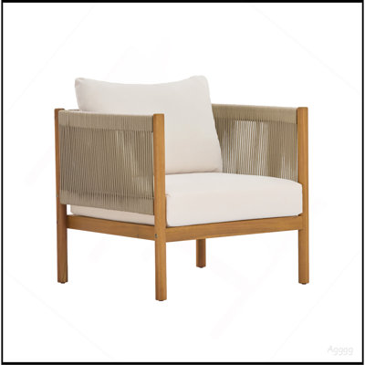Fauteuil club d'extérieur avec structure en bois d'acacia d'aspect teck, panneaux de corde beige et coussins crème