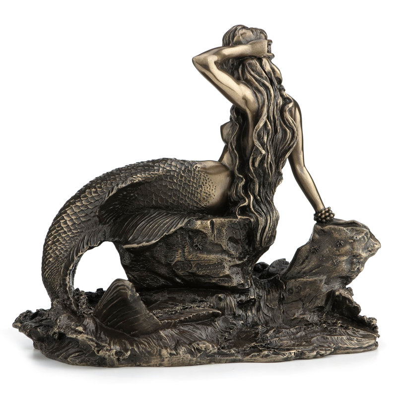 Figurine sirène assis sur le rock Botelho