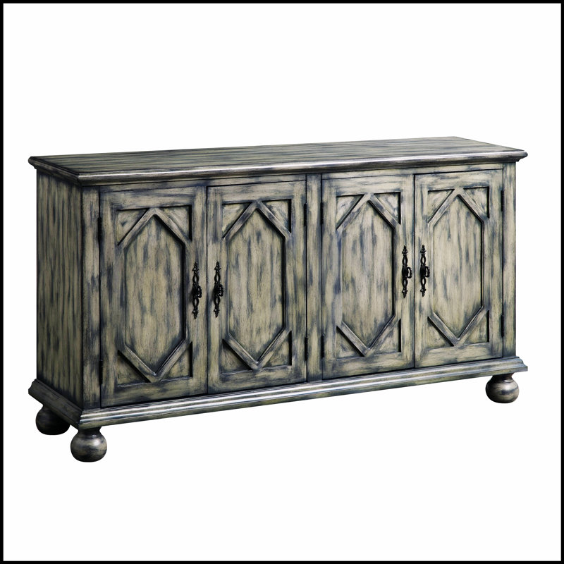 Armoire-console Pavan à finition grise rustique avec rangement spacieux, parfaite pour un décor moderne et rustique.