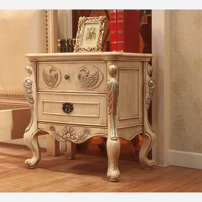 Benay Accent Chest