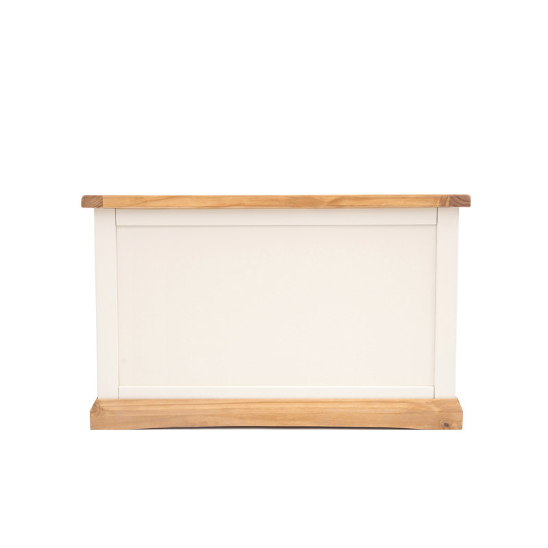 Liv Blanket Chest
