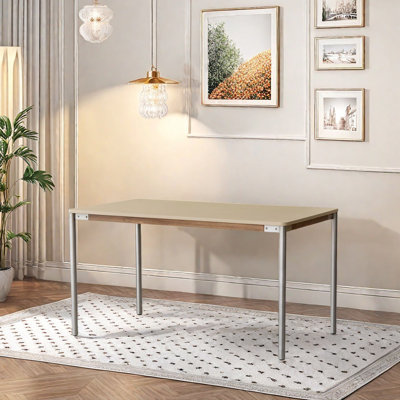 Table rectangulaire simple et écologique