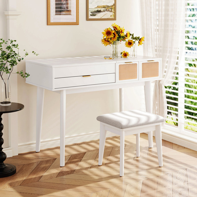 43.3" Classic Wood Makeup Vanity Set With Flip-Top Mirror And Stool, Dressing Table With Three Drawers And Storage Space, White