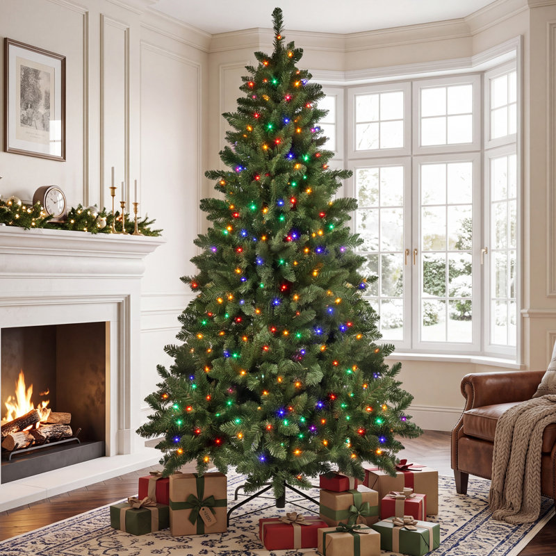 Sapin de Noël artificiel intelligent de 2,74 m (9 pi) préilluminé avec 620 lumières DEL RVB à couleurs changeantes et contrôle par application