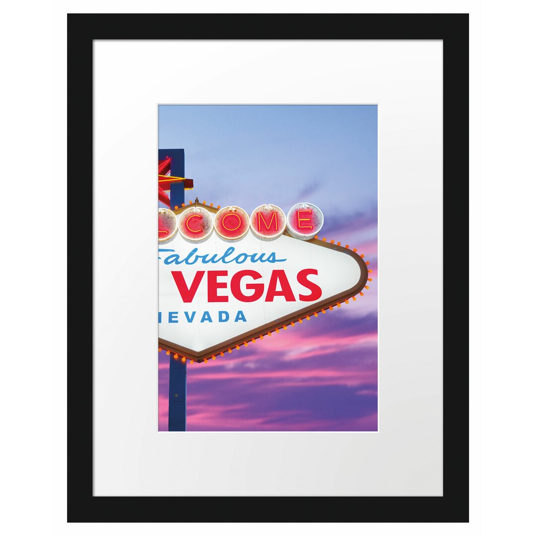 Gerahmtes Poster Las Vegas Ortsschild abends