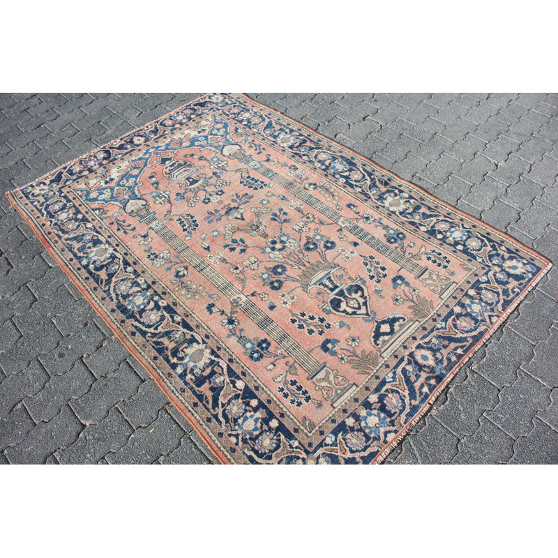 Tapis turc Oushak tissé à la main: exquis tapis rose en laine rétro, parfait pour les cadeaux