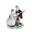 Figurine de couple romantique en porcelaine avec guitare et livre NIFao 11 po x 8 po x H 13 po