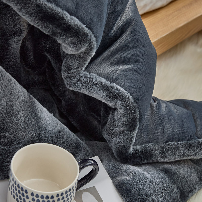 Oceans - Coma Inducer Oversized Comforter Set - Navy Current, Queen Comforter  + 2 Standard Shams